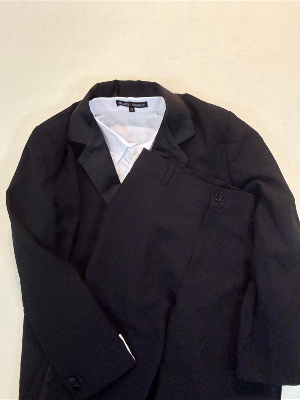 Black N Bianco Boys Black & White Tuxedo Suit 3 pc Set Lot Sz 18 WW